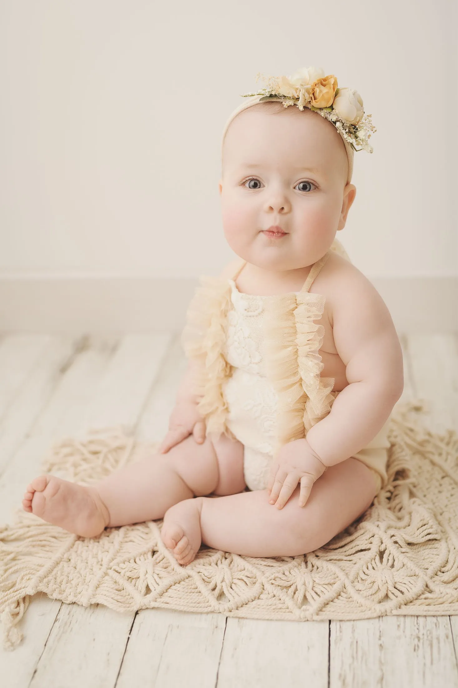 Ellie Sitter Session 104