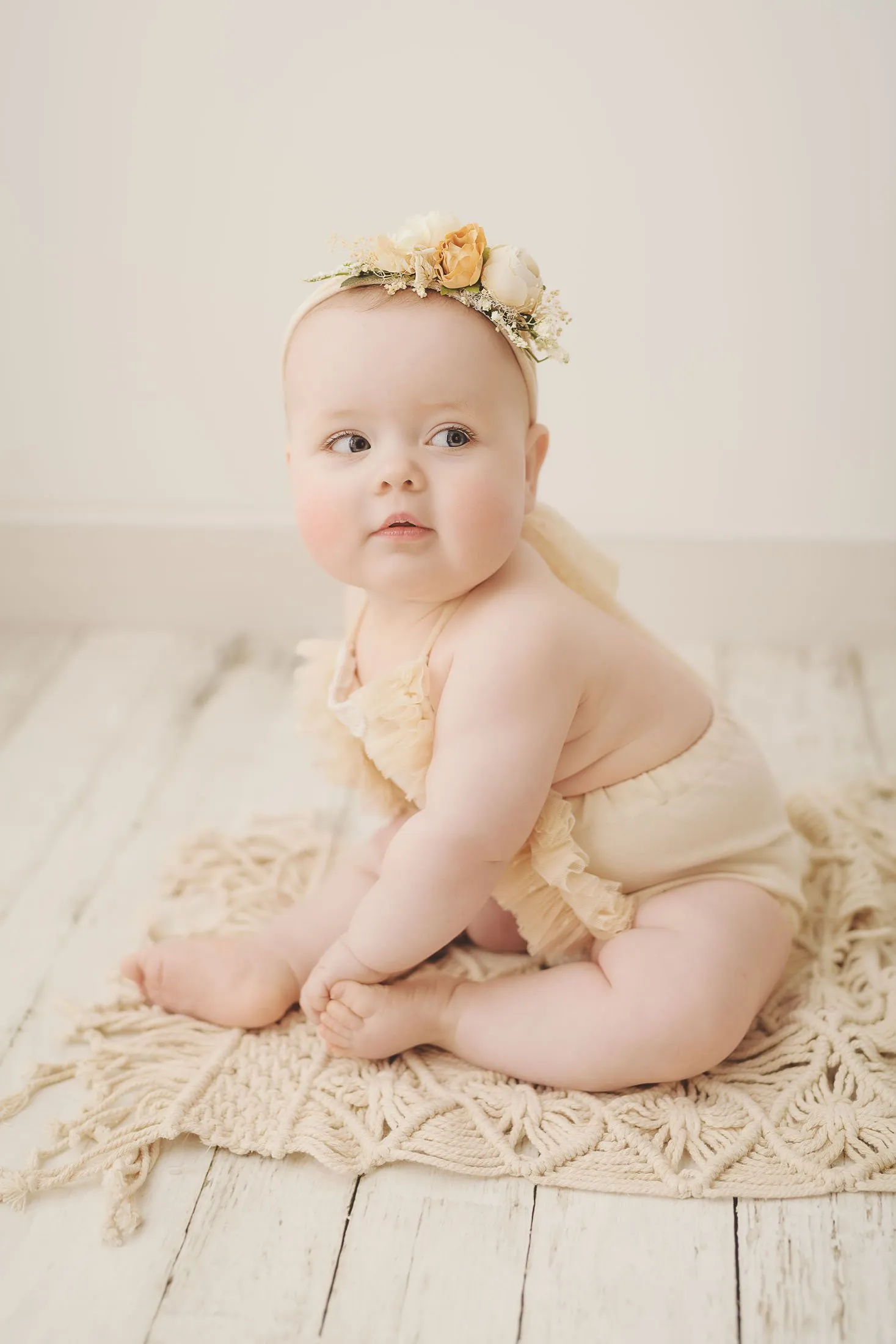 Ellie Sitter Session 105