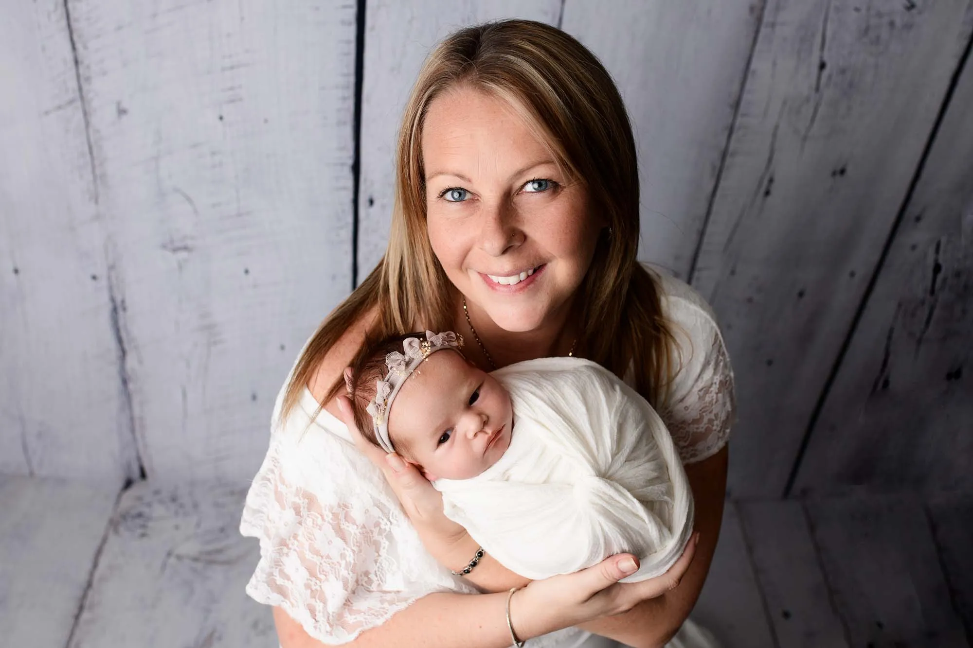 Chloe 115 web