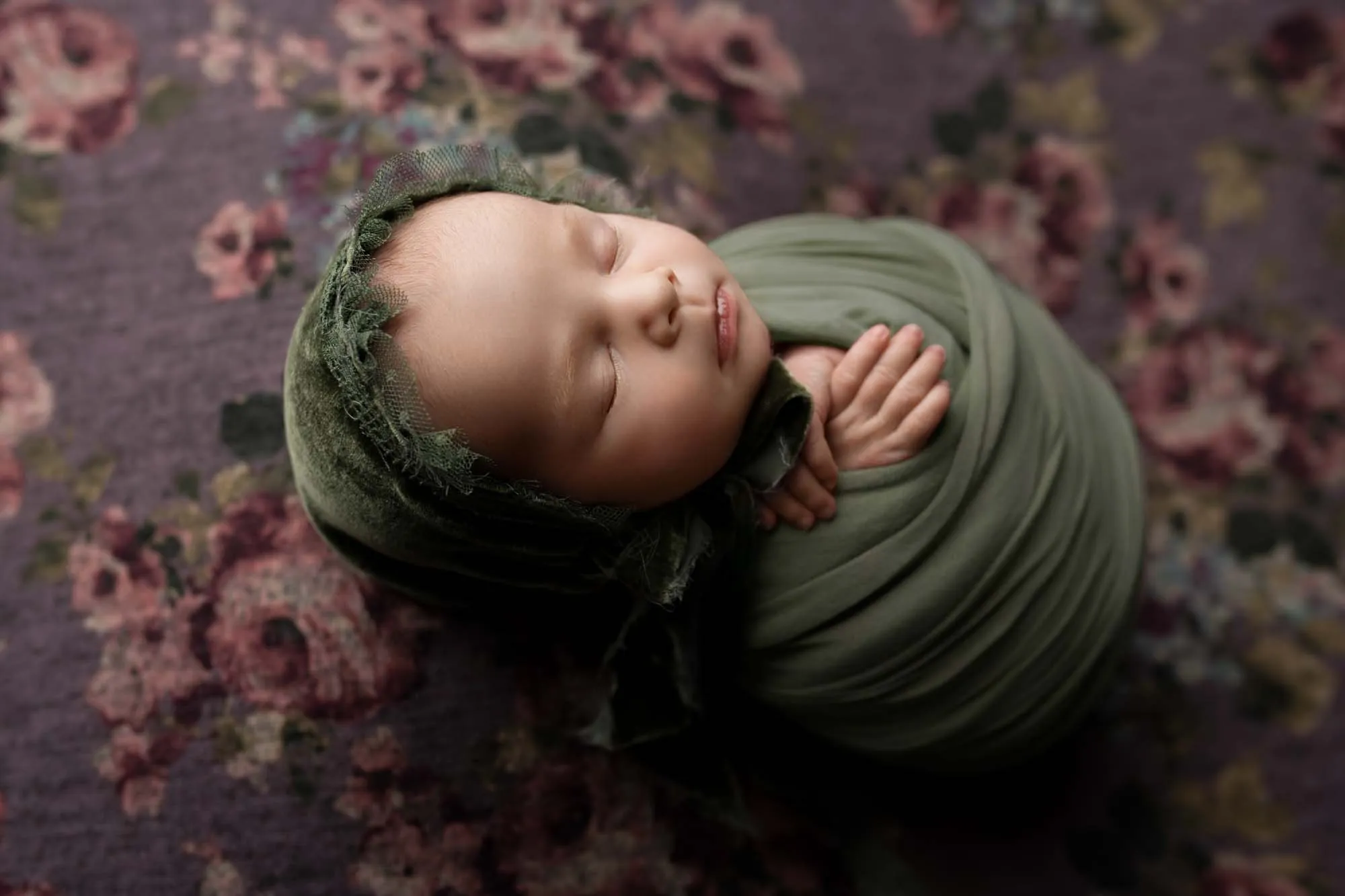 Chloe 122 web