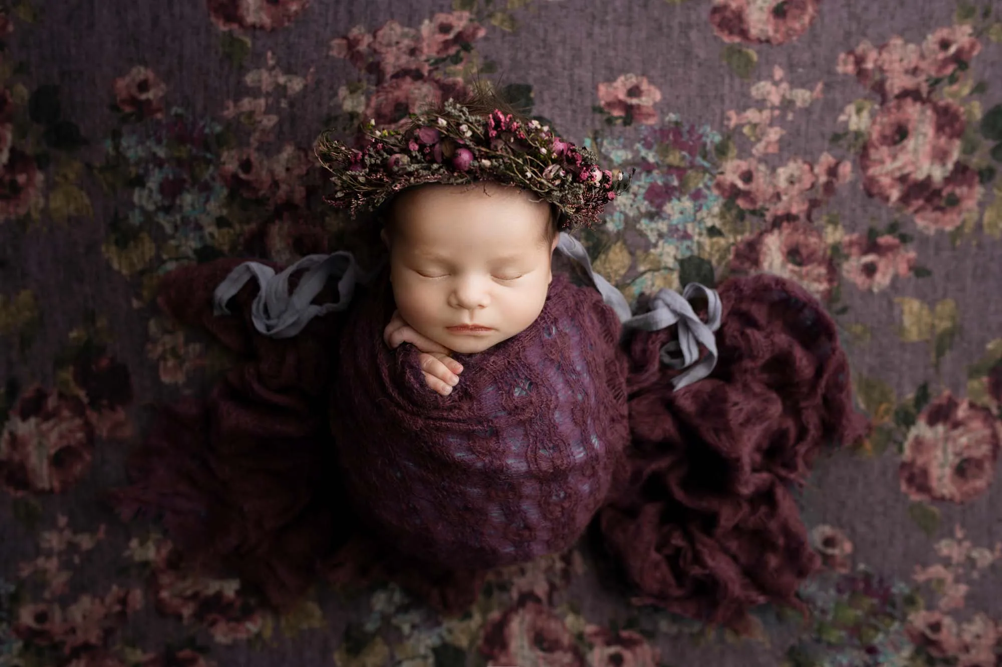 Chloe 127 web