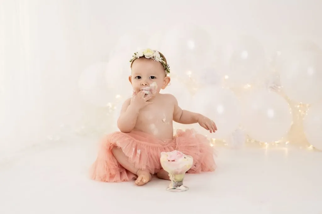 Liana one year 042 web
